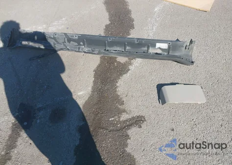 2011 Ford Escape Xlt z USA, uszkodzony, nr VIN 1FMCU0DG4BKB52861